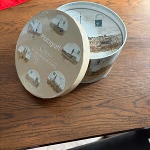 Pfaltzgraff Cities Dessert Plates Set - Beige and Blue